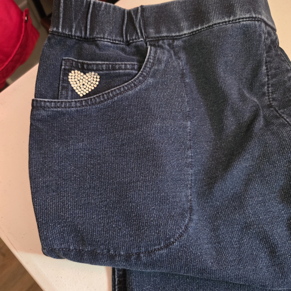 Quacker Factory Dark Blue Dream Jeans Pedal Pushers with Heart Accent.